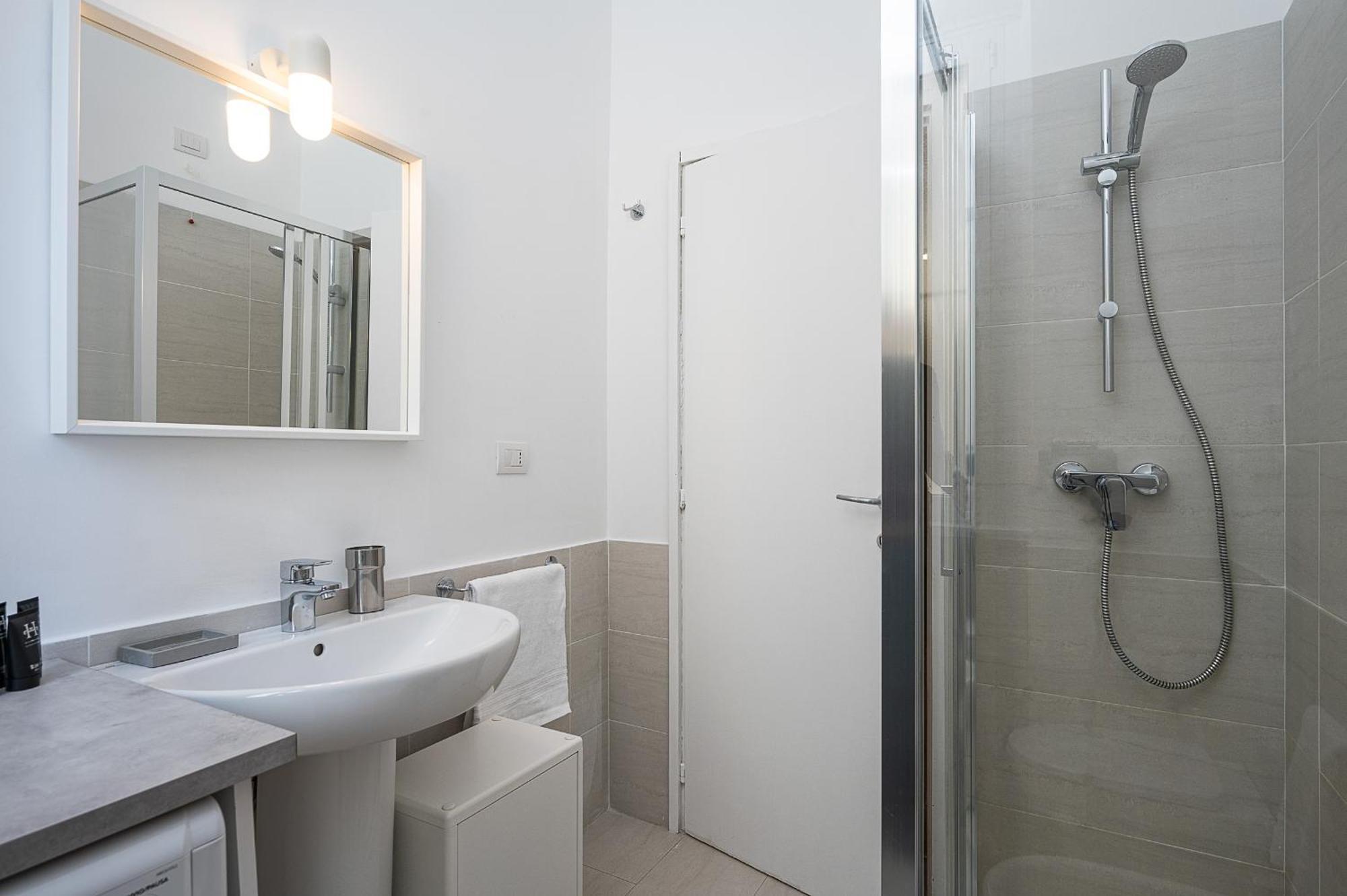 Classbnb - Ampio Appartamento A 1Km Da Citylife Milan Exterior photo